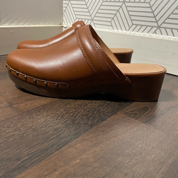 Madwell Leather Clogs - Picture 2 of 8